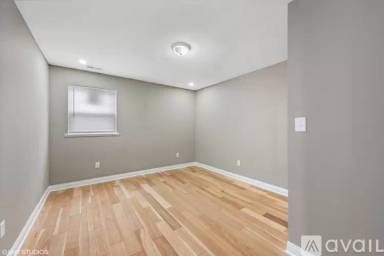 Main picture of 4717 E 10th Ave