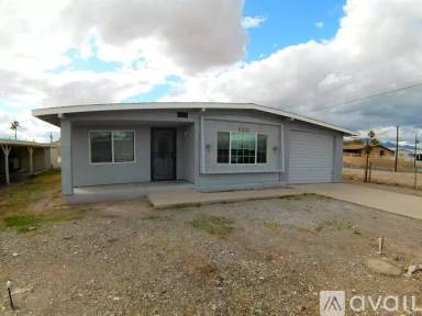 Main picture of 1070 Sahuaro Dr