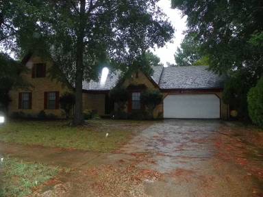 Main picture of 6763 Bainbridge Dr