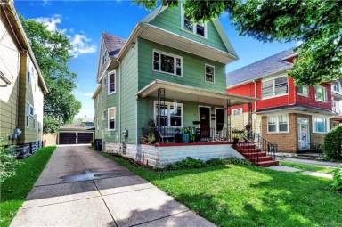Main picture of 21 Bloomfield Ave