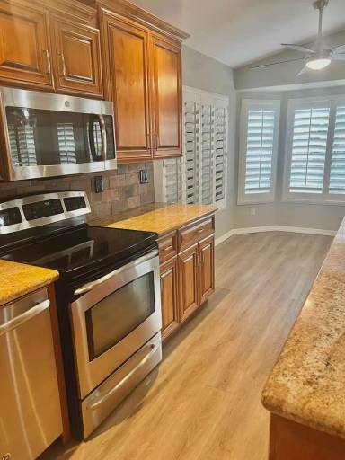 Main picture of 3315 E Ford Ave