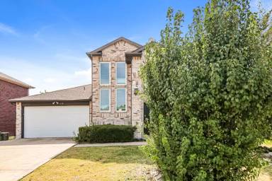 Main picture of 1110 Hampton Dr