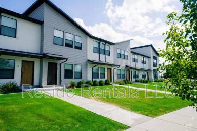 Main picture of 254 N Spring Creek Pkwy