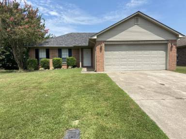 Main picture of 4530 Graham Dr