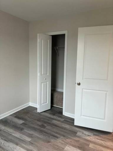 Main picture of 42 Honeylocust Cir