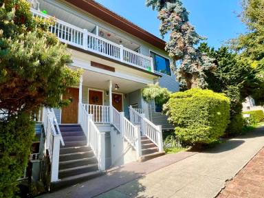 Main picture of 809 Nob Hill Ave N