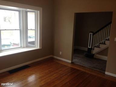 Main picture of 63 Custer St