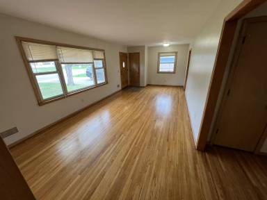 Main picture of 3707 61st Ave N