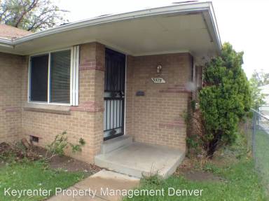 Main picture of 3575 N Glencoe St