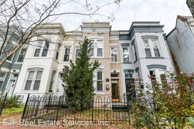 Main picture of 141 Thomas St NW