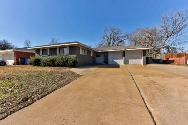 Main picture of 1414 Hollywood Ave