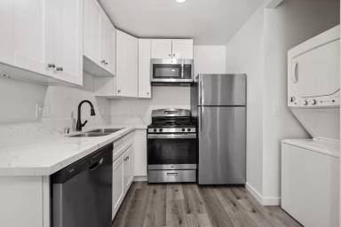 Main picture of 4928 64th St