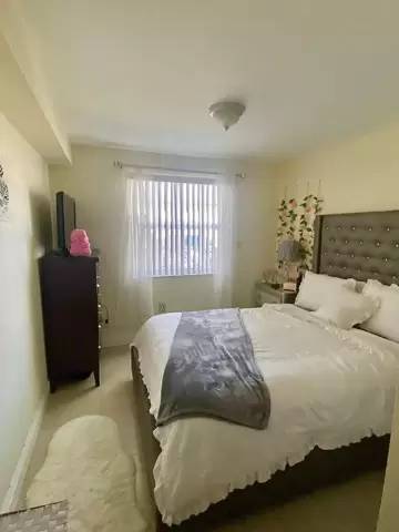 Main picture of 2850 N Oakland Forest Dr