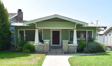 Main picture of 128 1/2 W Brookdale Pl