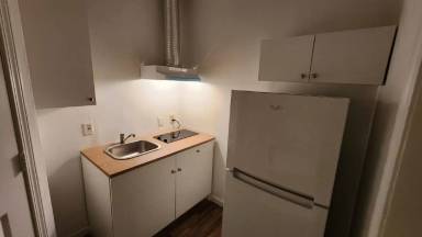 Main picture of 550 Roxbury Dr