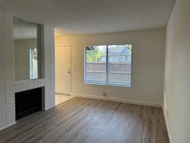 Main picture of 1565 Avenida Selva