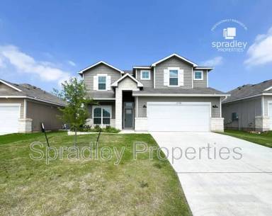 Main picture of 2716 Fox River Dr