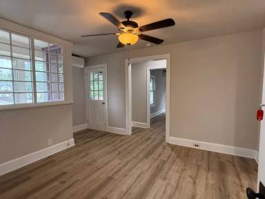 Main picture of 2630 Mount Rd