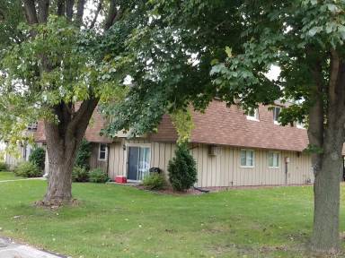 Main picture of 100 Eilbes Ave