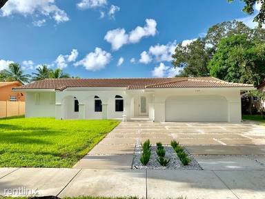 Main picture of 7340 Poinciana Ct