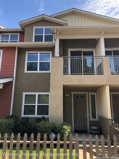 Main picture of 103 Firefly Ln
