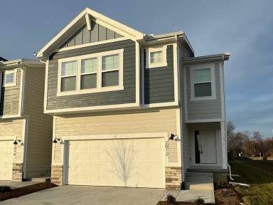 Main picture of 2012 SW Holdbrooks Dr