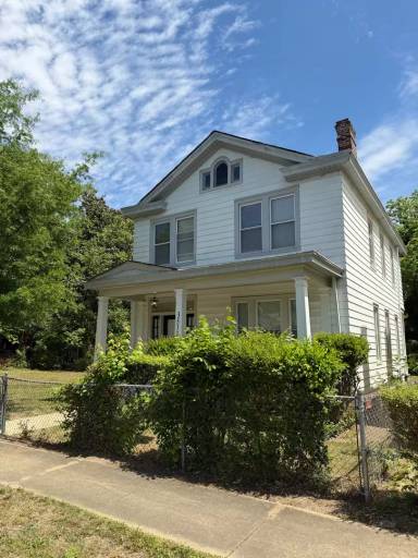 Main picture of 3511 1st Ave