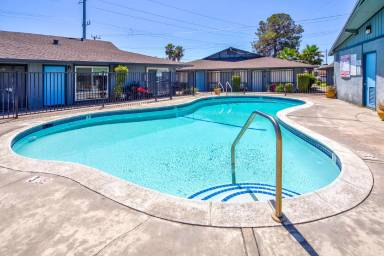 Main picture of 2121 Edison Ave