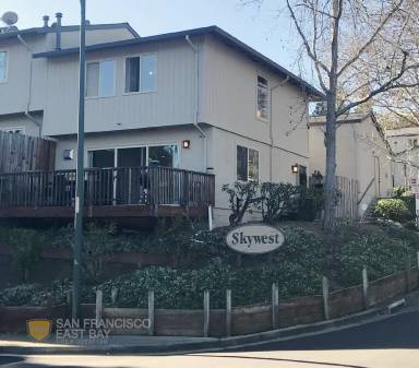 Main picture of 1701 Holland Cir