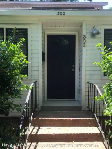 Main picture of 302 N 5th St