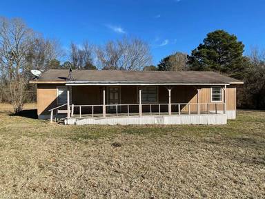 Main picture of 9822 Rosborough Springs Rd