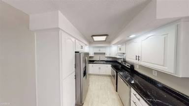 Main picture of Mapleton Apartment Homes