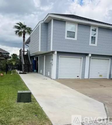 Main picture of 1136 Sailfish St