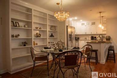 Main picture of 1323 Queens Rd