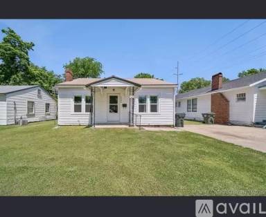 Main picture of 2406 Court St