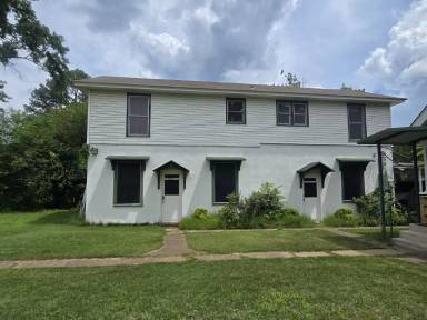 Main picture of 308 S Rogers St