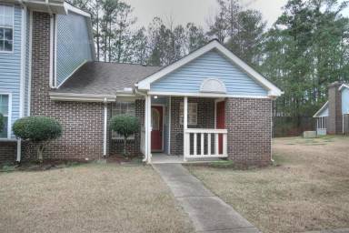 Main picture of 1910 Liberty Dr