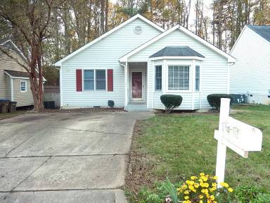 Main picture of 709 Saint Catherines Dr