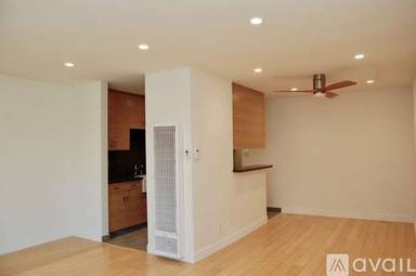 Main picture of 3519 Clarington Ave