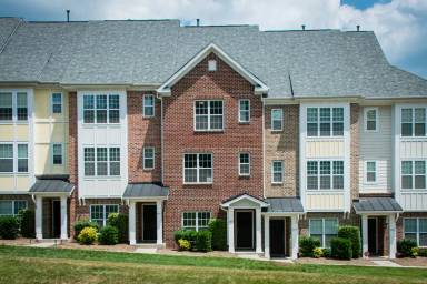 Main picture of 3845 Cary Glen Blvd