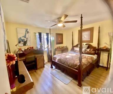 Main picture of 1491 Mentone Ave