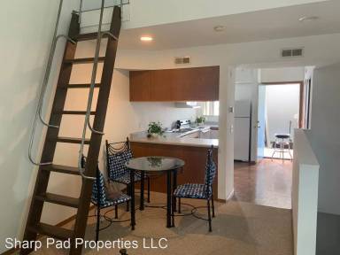 Main picture of 714 W Elm St