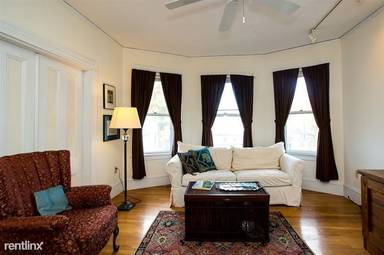 Main picture of 156 Elm St