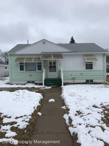 Main picture of 103 E 18th St