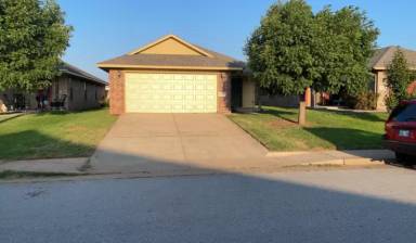Main picture of 1717 Everglade Ct
