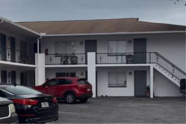 Main picture of 1625 Espanola Ave