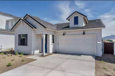 Main picture of 15565 S 181st Ln