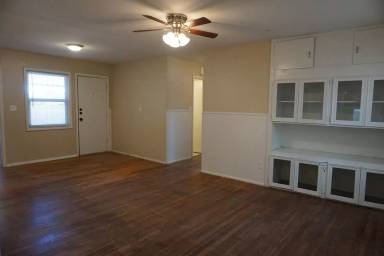 Main picture of 3404 31st St