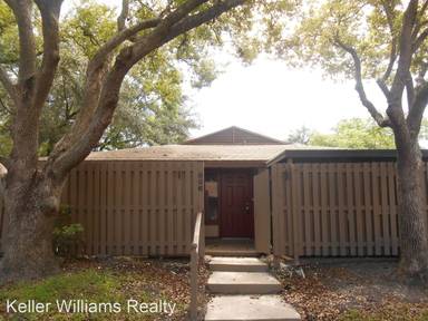 Main picture of 806 Antler Ct