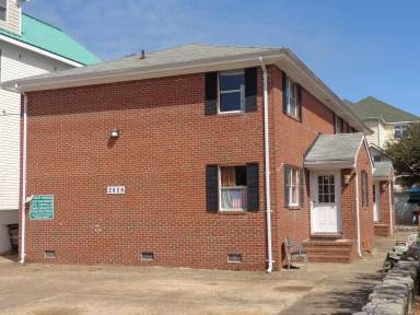 Main picture of 2828 E Ocean View Ave